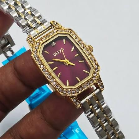 Oliya Watch