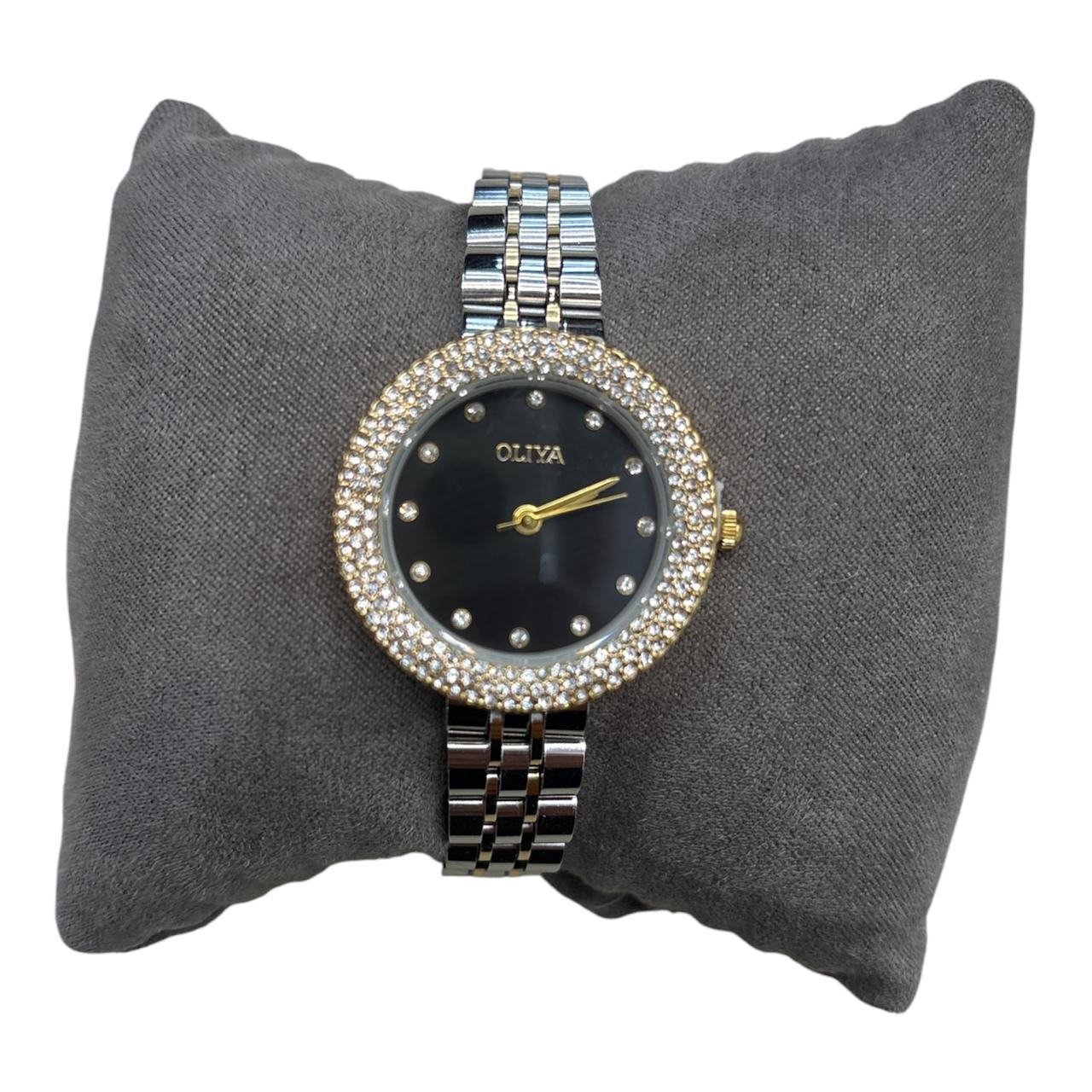 Oliya Watch