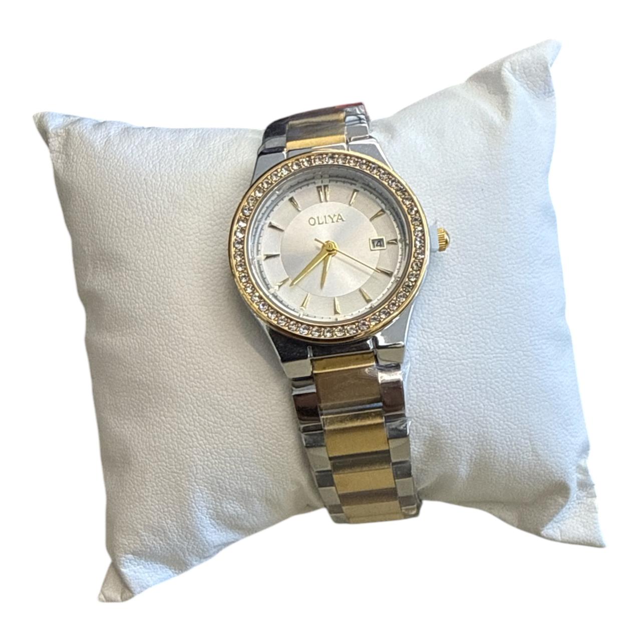 Oliya Watch