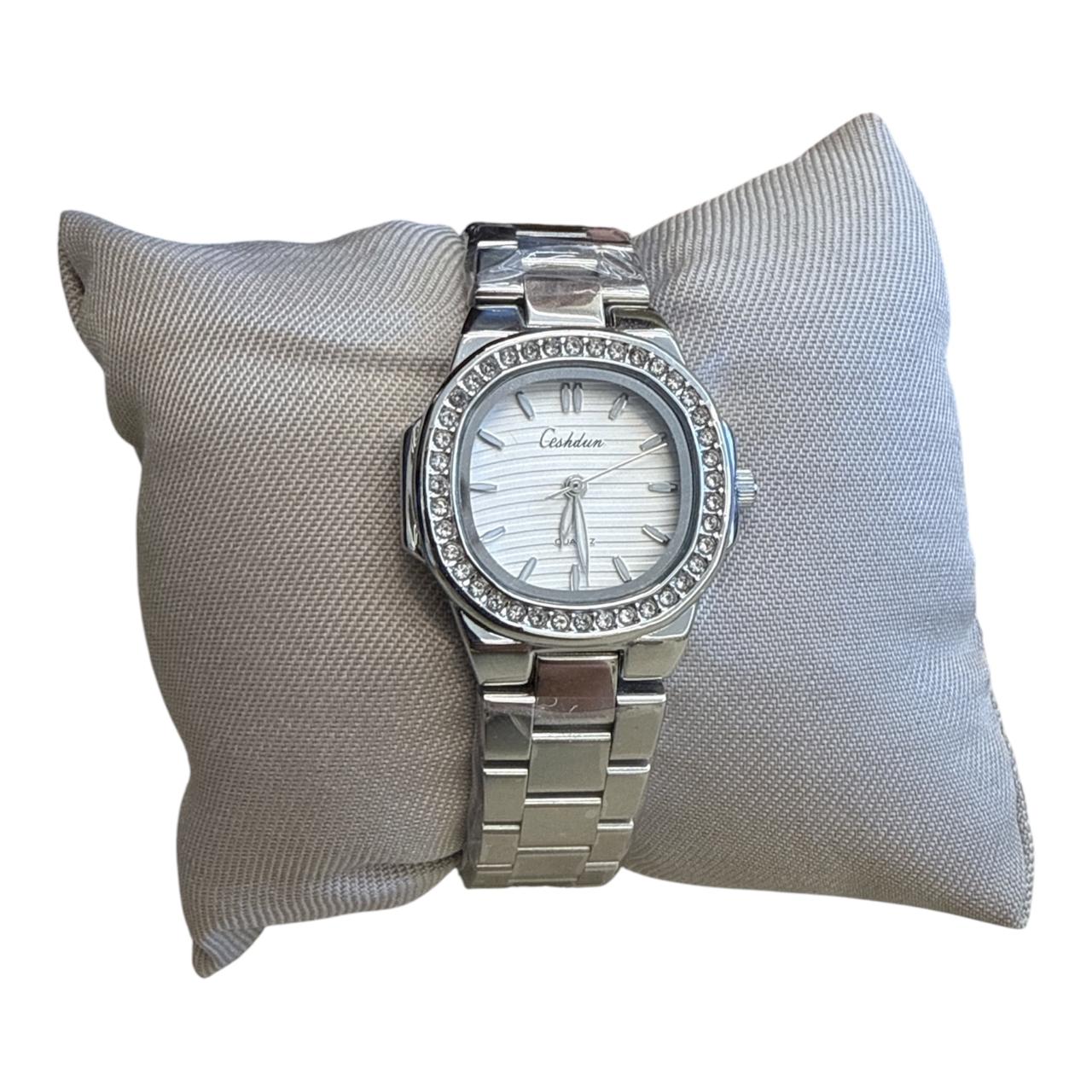 C eshedun Watch