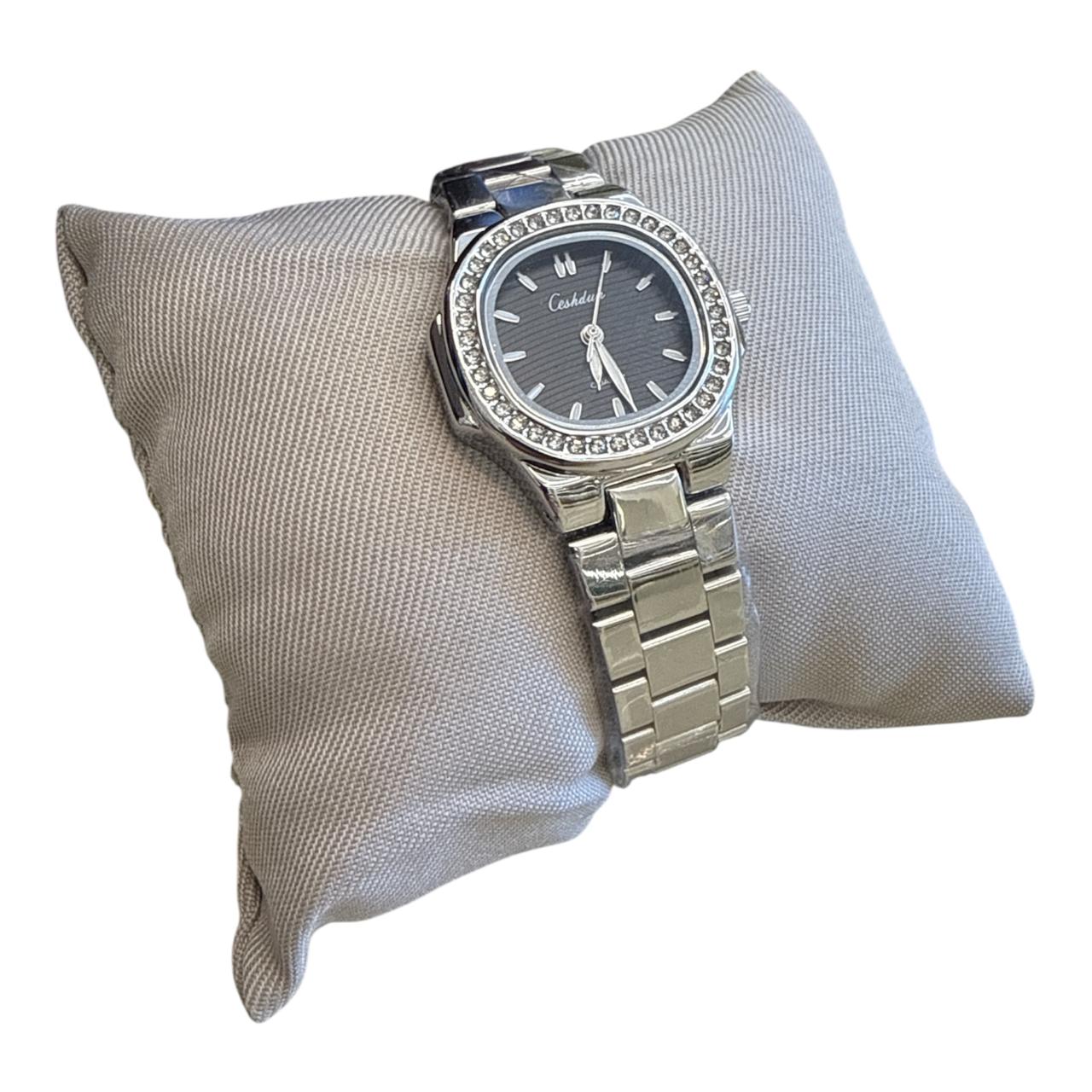 C eshedun Watch