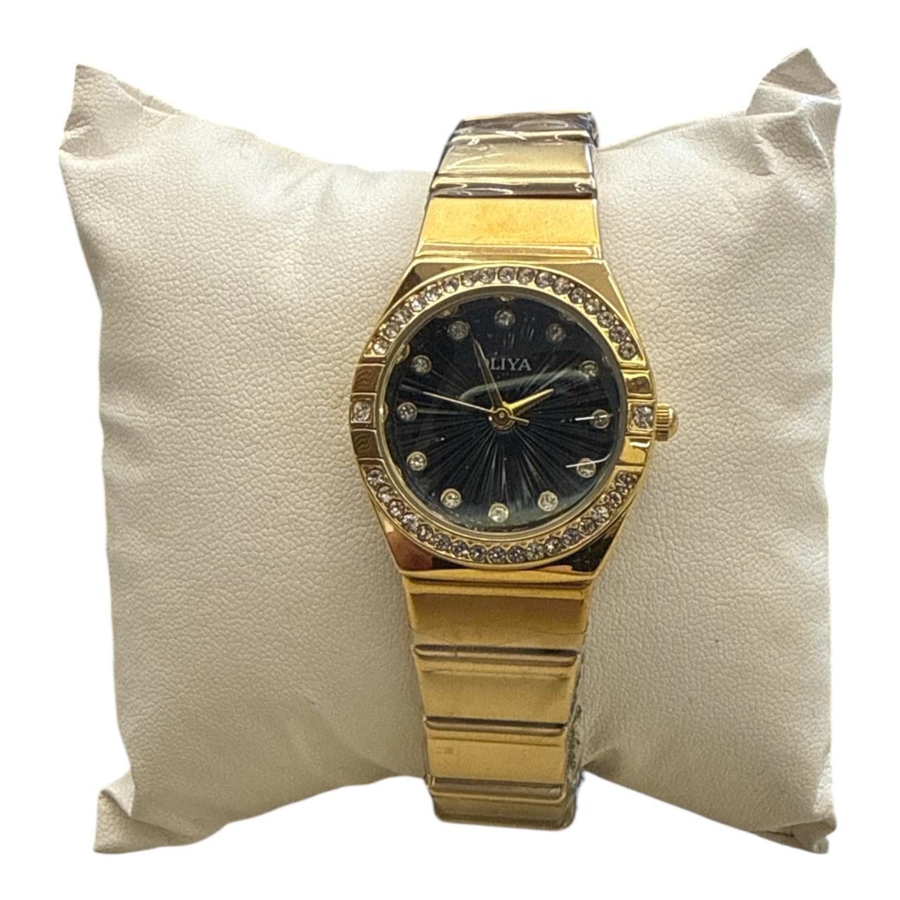 Oliya Watch