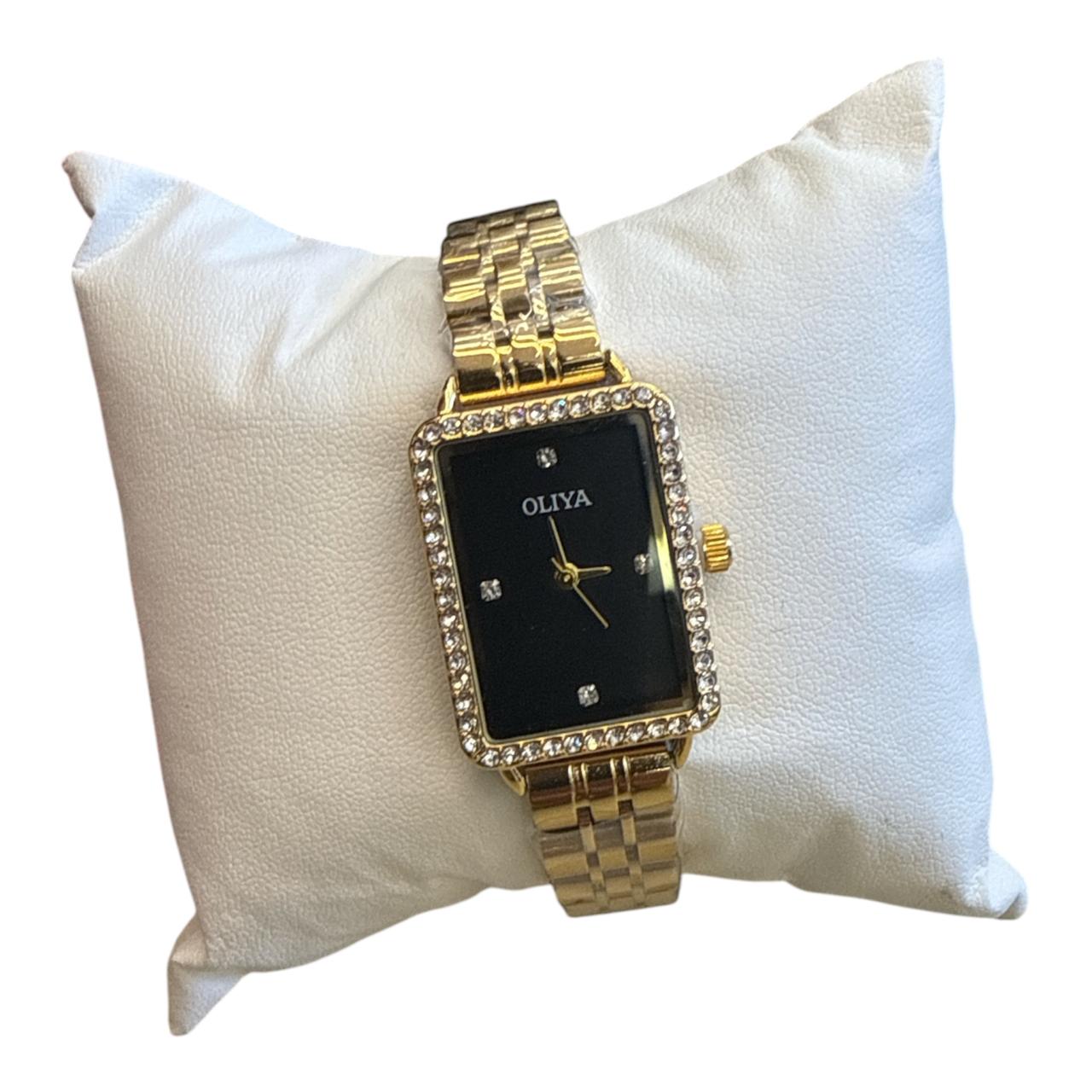 Oliya Watch