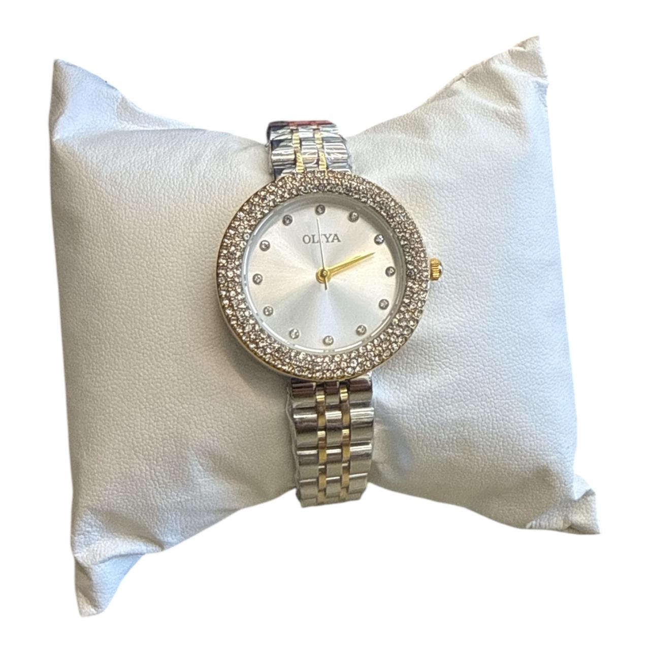 Oliya Watch